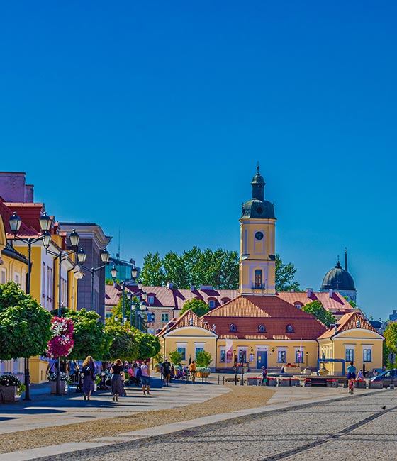 Stare miasto w Białymstoku – zabytkowa zabudowa objęta przeglądami okresowymi budynków przez IBS Inwestycje